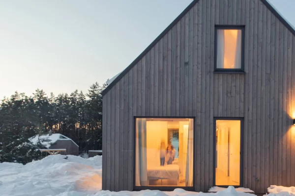 نمای کلبه با ترمووود