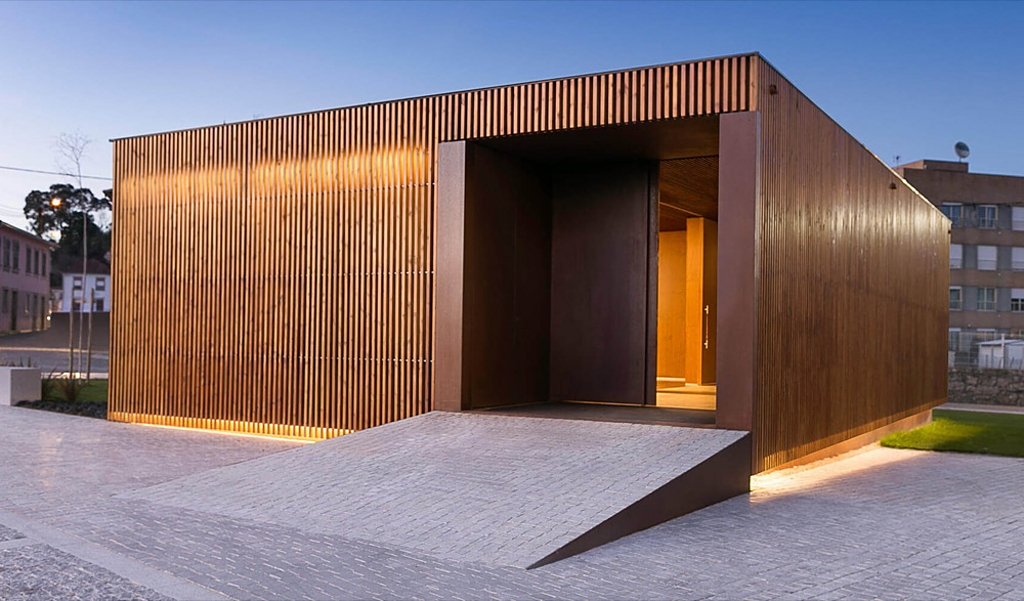 کاربرد دیوارپوش ترمووود، نصب دیوار پوش ترمووود